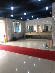 临安服务区停车场全方位评价